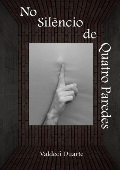 No Silêncio De Quatro Paredes