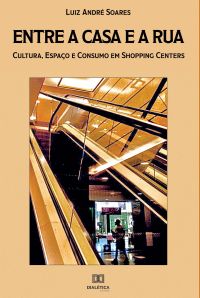 Entre a casa e a rua