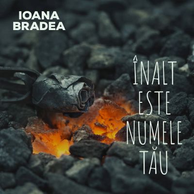 Înalt este numele tău