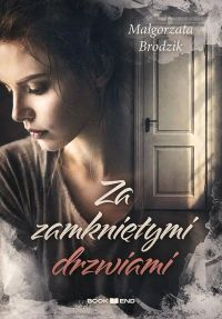 Za zamkniętymi drzwiami