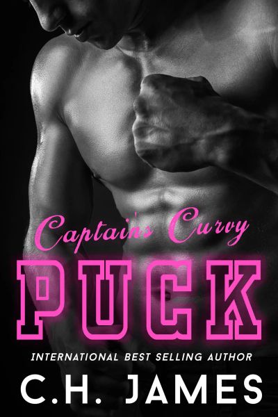 Captain's Curvy Puck